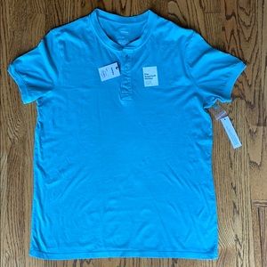 NWT MENS SONOMA tshirt